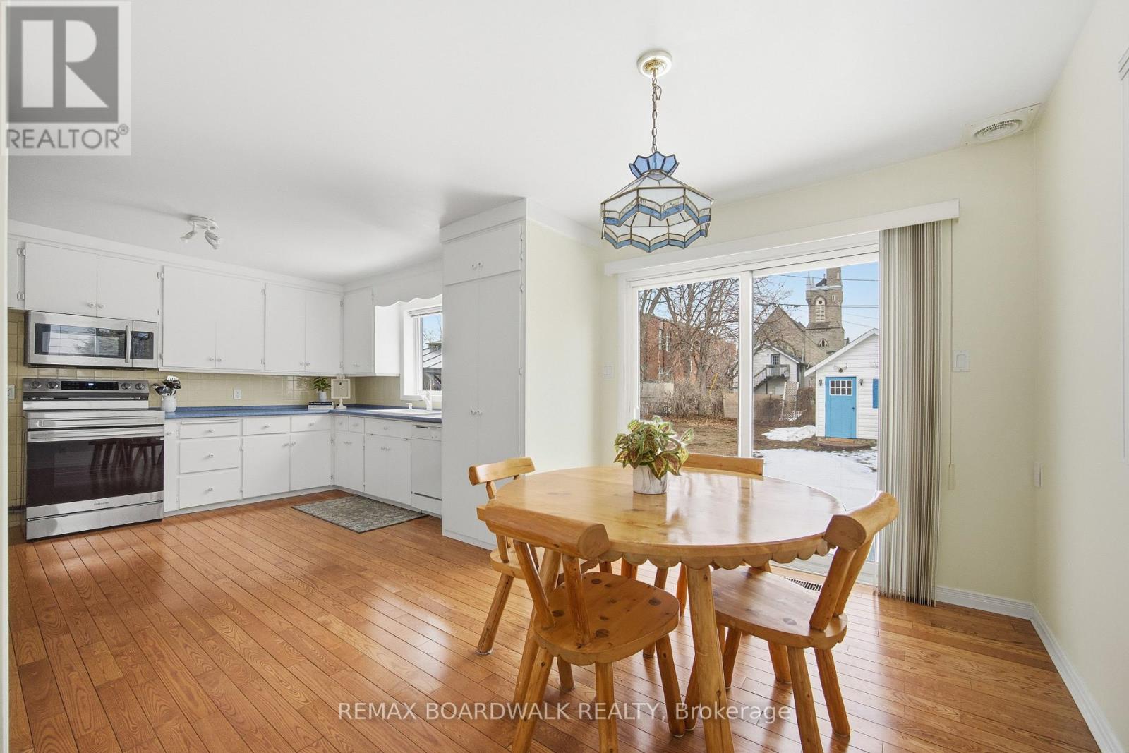 33-35 Victoria Street, Carleton Place, Ontario  K7C 2W2 - Photo 17 - X12935986