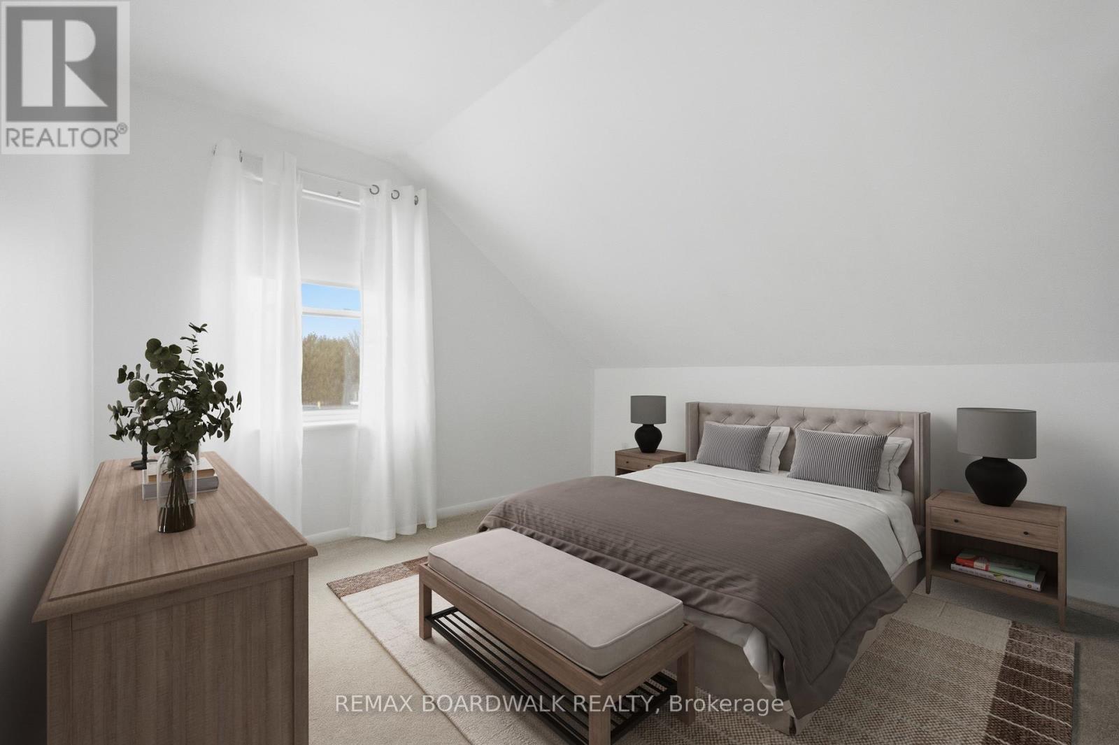 33-35 Victoria Street, Carleton Place, Ontario  K7C 2W2 - Photo 8 - X12935986