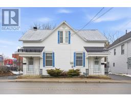 33-35 VICTORIA STREET, Carleton Place, Ontario