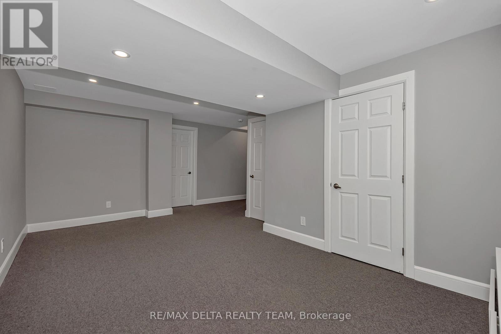 57 Blackdome Crescent, Ottawa, Ontario  K2T 1B1 - Photo 27 - X12935988