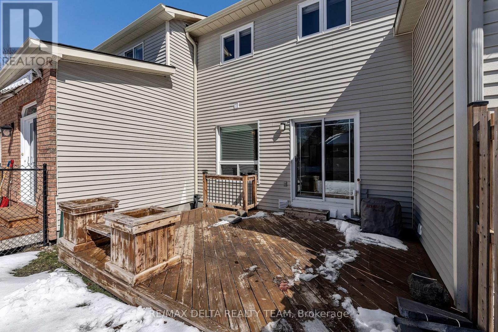 57 Blackdome Crescent, Ottawa, Ontario  K2T 1B1 - Photo 29 - X12935988
