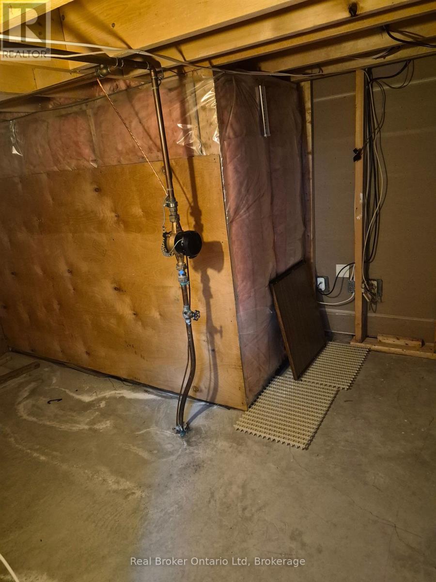 2022 7th Avenue E, Owen Sound, Ontario  N4K 6R9 - Photo 16 - X12934108