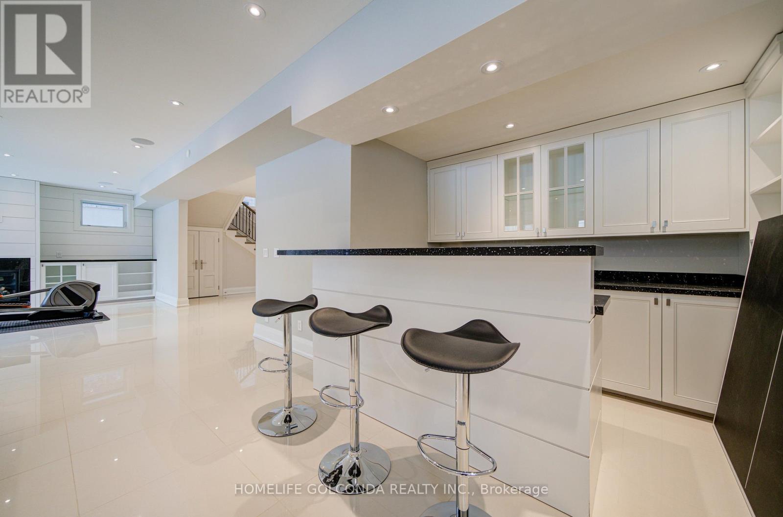 57 Roosevelt Drive, Richmond Hill, Ontario  L4C 6V2 - Photo 46 - N12858966