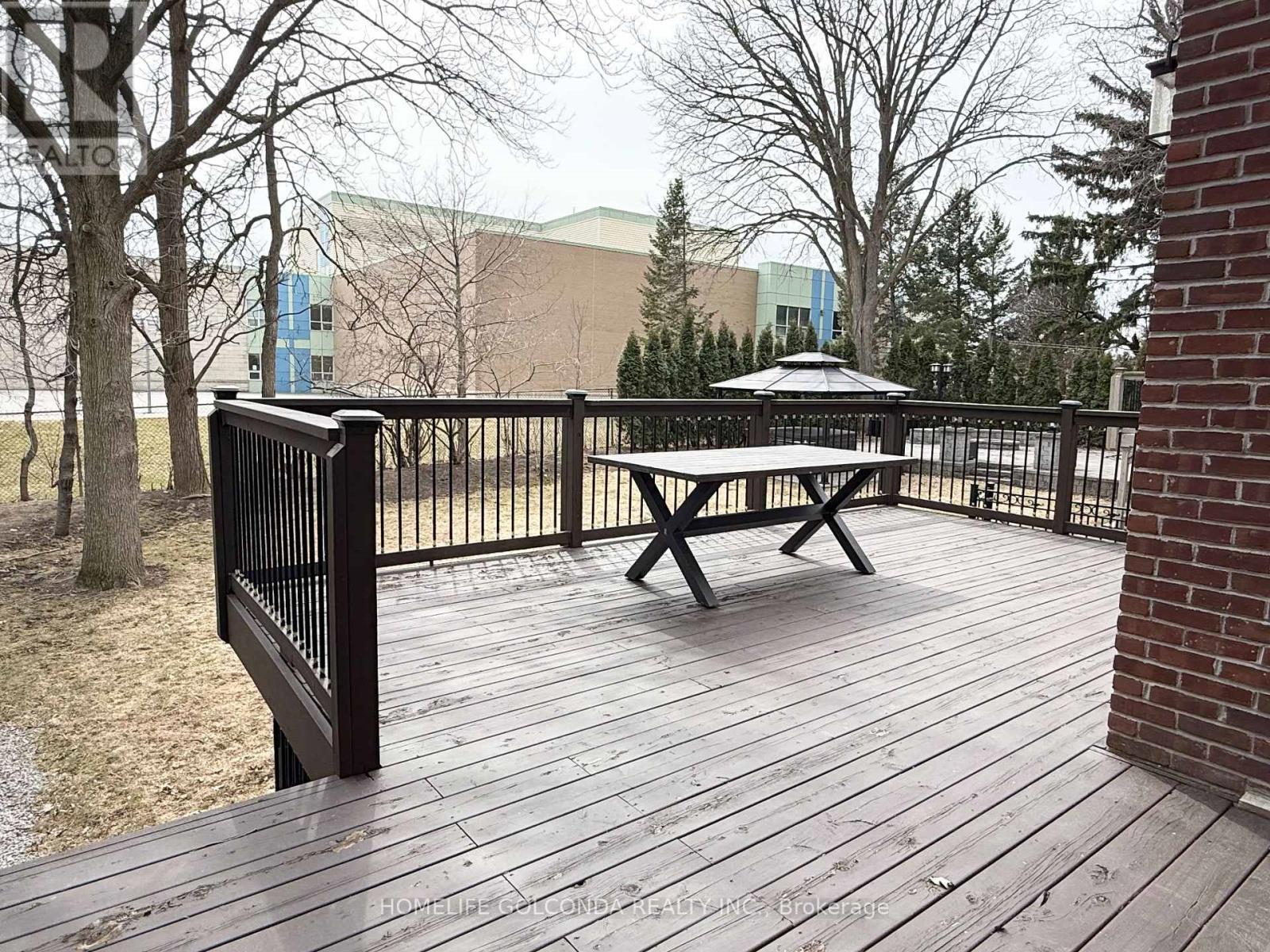 57 Roosevelt Drive, Richmond Hill, Ontario  L4C 6V2 - Photo 50 - N12858966