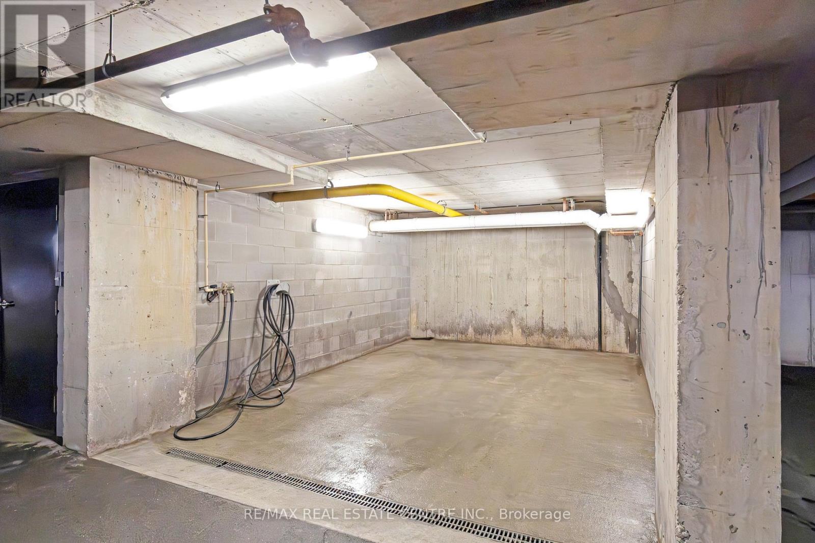 304 - 1360 Main Street E, Milton, Ontario L9T 7S5 - Photo 20 - W12819384