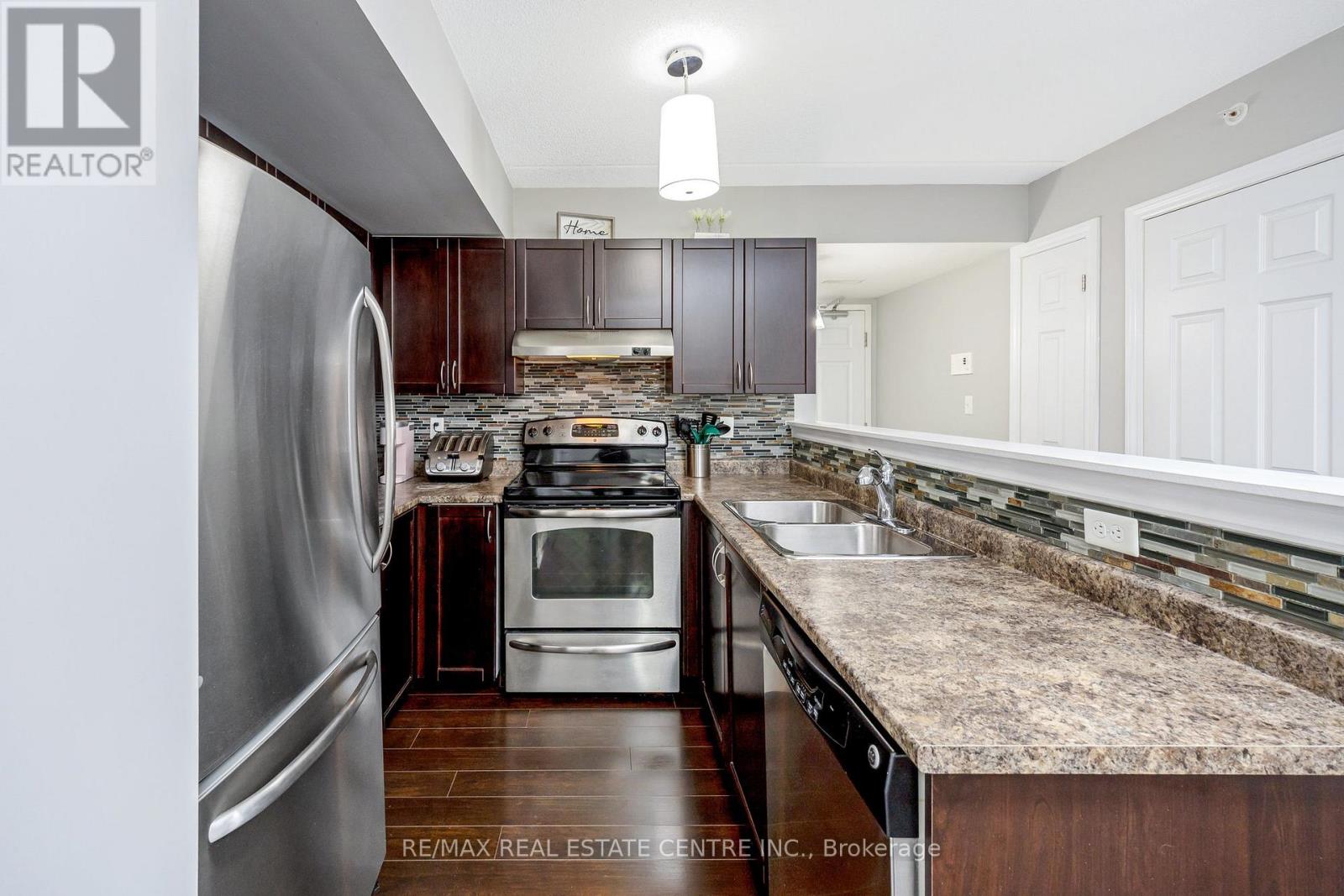 304 - 1360 Main Street E, Milton, Ontario L9T 7S5 - Photo 6 - W12819384