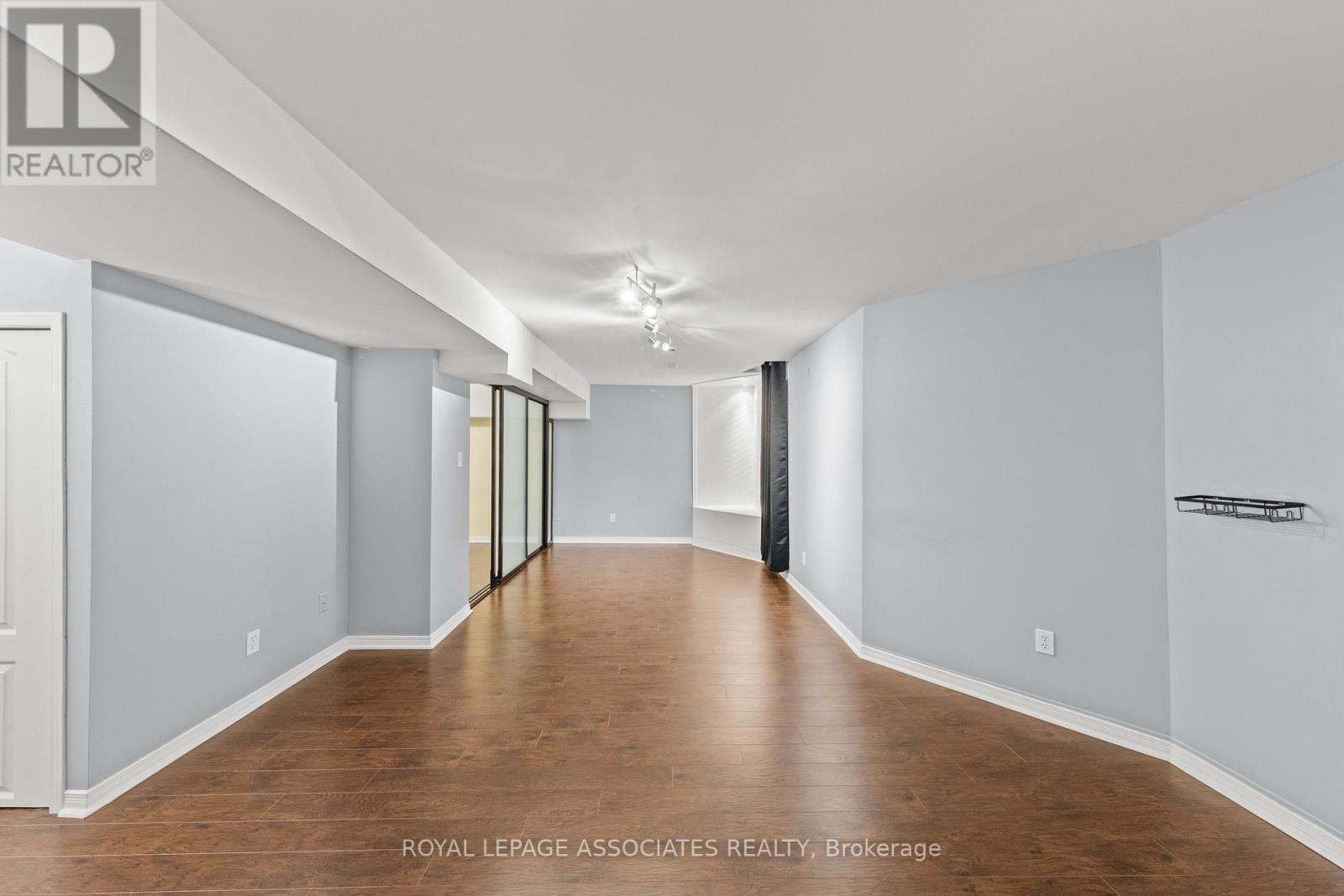 33 Hutton Crescent, Caledon, Ontario  L7C 1A3 - Photo 39 - W12923614