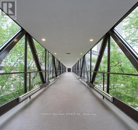 #1004 - 33 Harbour Square, Toronto, Ontario  M5J 2G2 - Photo 28 - C12936000