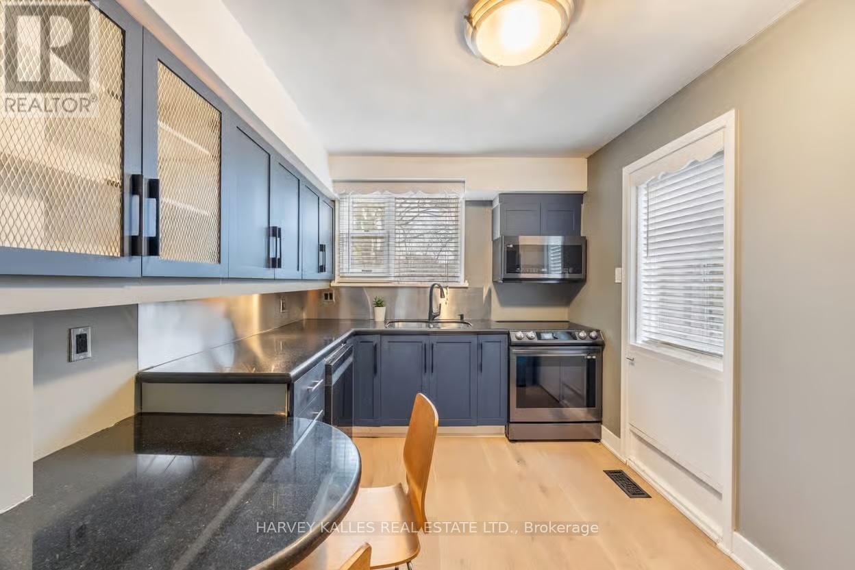 178 Three Valleys Drive, Toronto, Ontario  M3A 3L8 - Photo 11 - C12936012