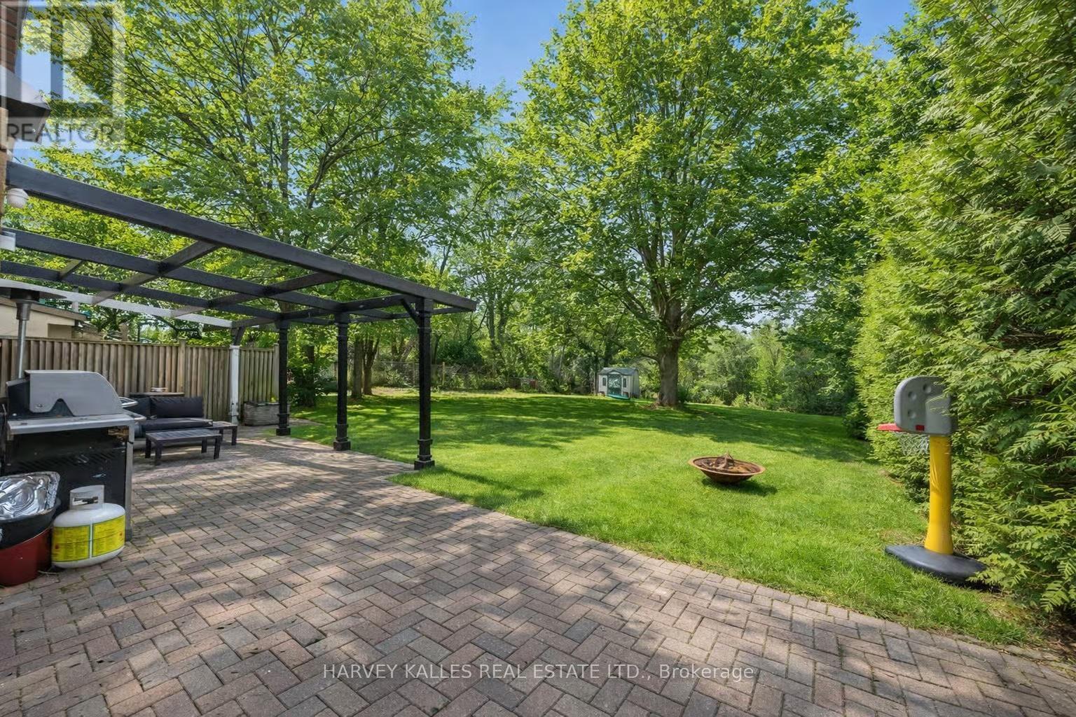 178 Three Valleys Drive, Toronto, Ontario  M3A 3L8 - Photo 4 - C12936012