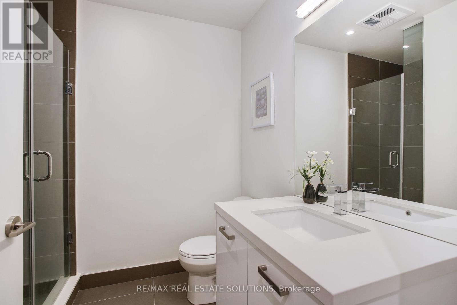 210 - 608 Richmond Street W, Toronto, Ontario  M5V 0N9 - Photo 12 - C12936028