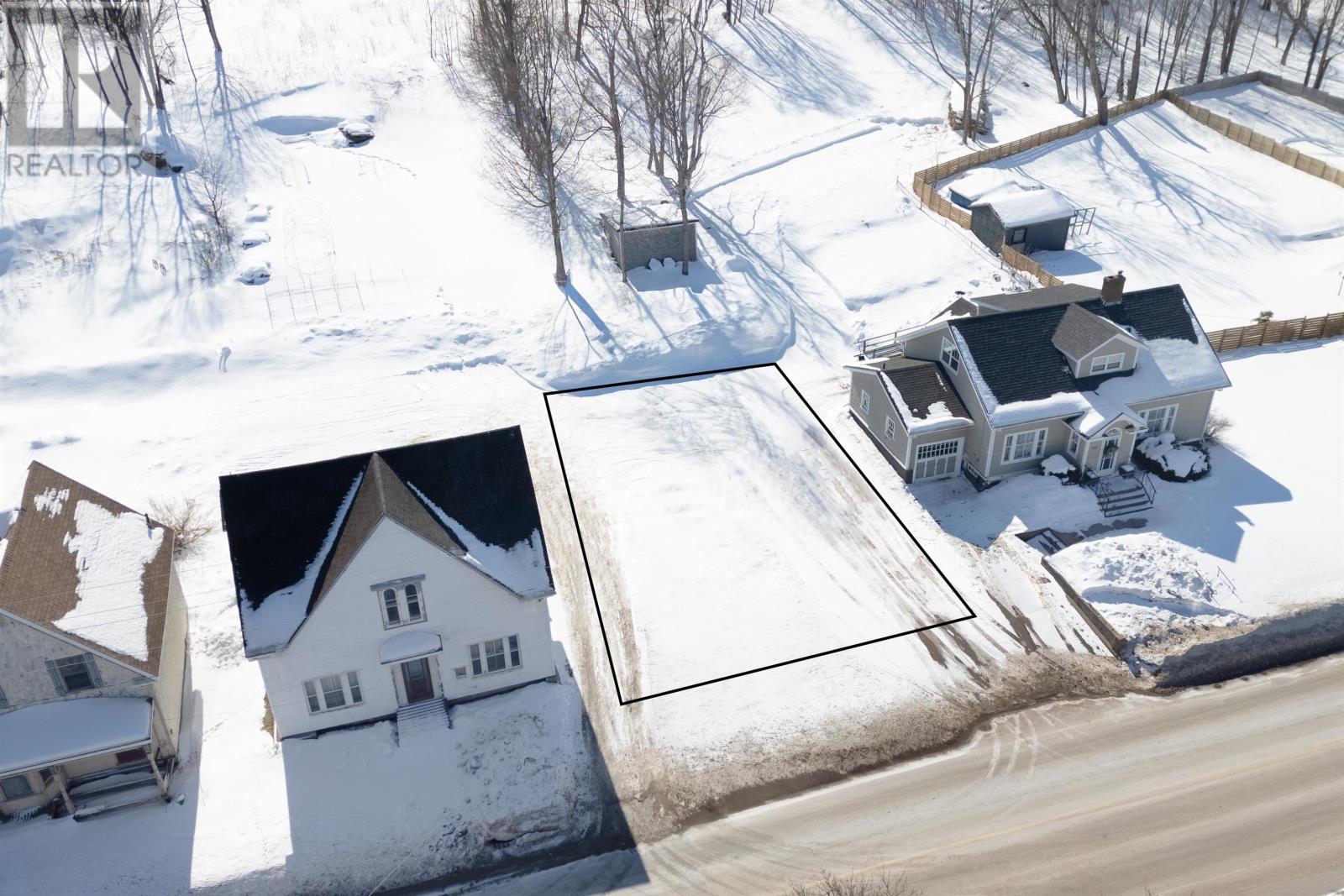 Main Street, Montague, Prince Edward Island  C0A 1R0 - Photo 1 - 202605834