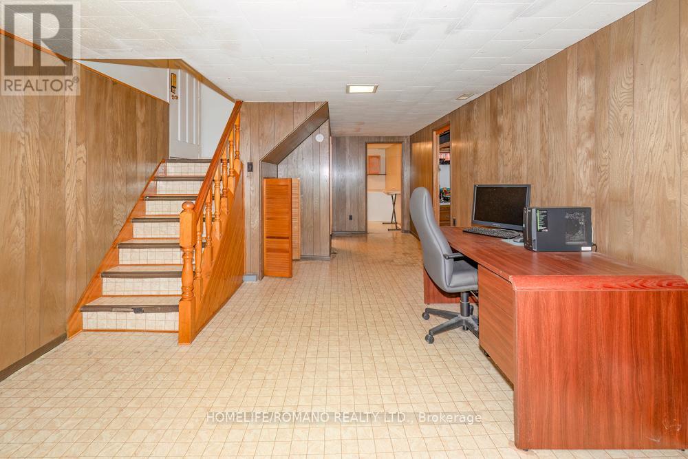 24 Densgrove Road, Toronto, Ontario  M1G 2A1 - Photo 19 - E12935970