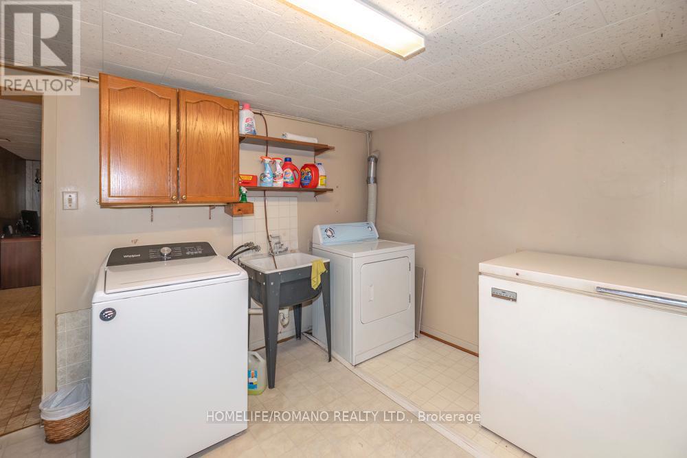 24 Densgrove Road, Toronto, Ontario  M1G 2A1 - Photo 21 - E12935970