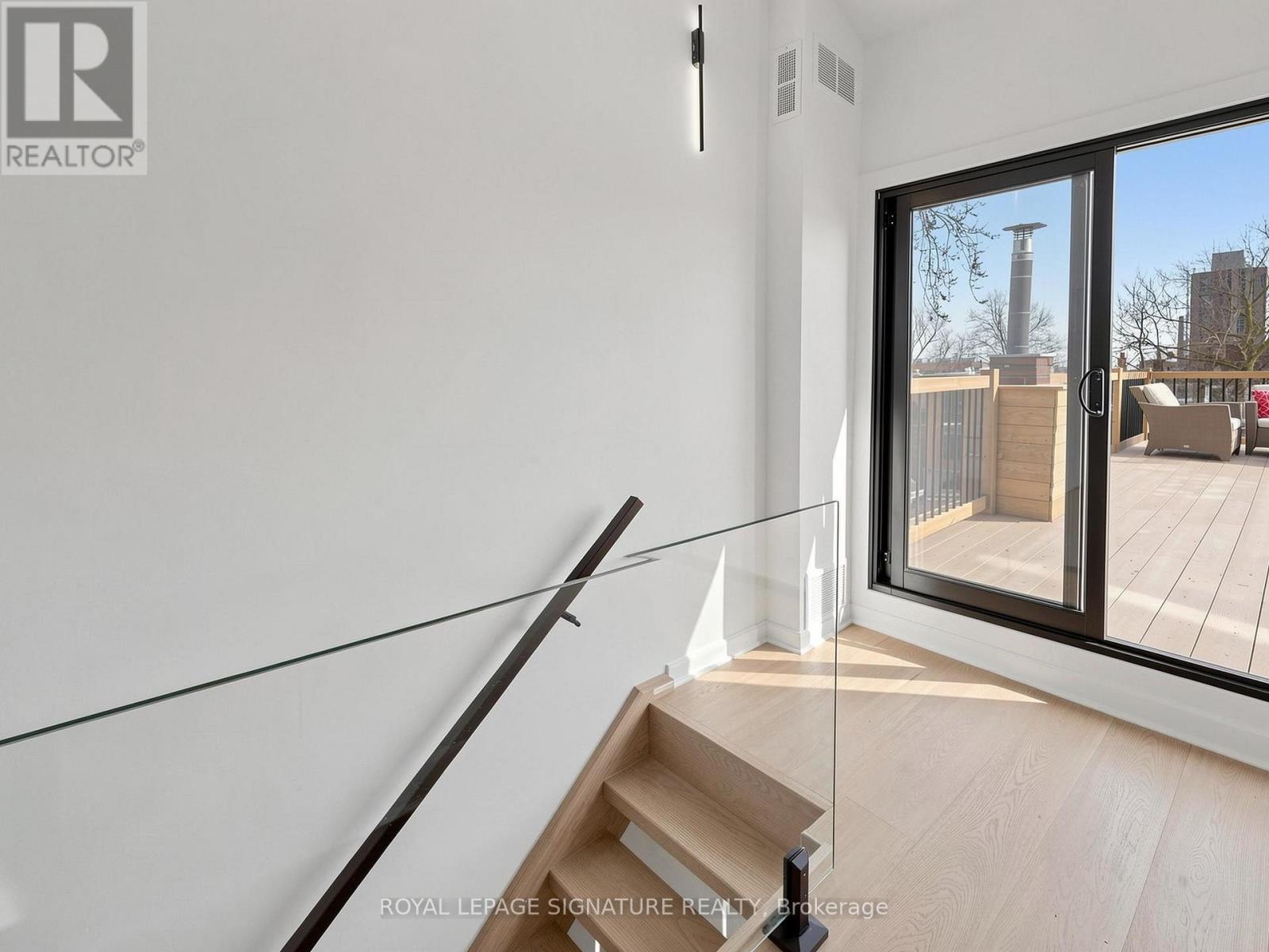 149 Victor Avenue, Toronto (North Riverdale), Ontario  M4K 1A9 - Photo 27 - E12936036