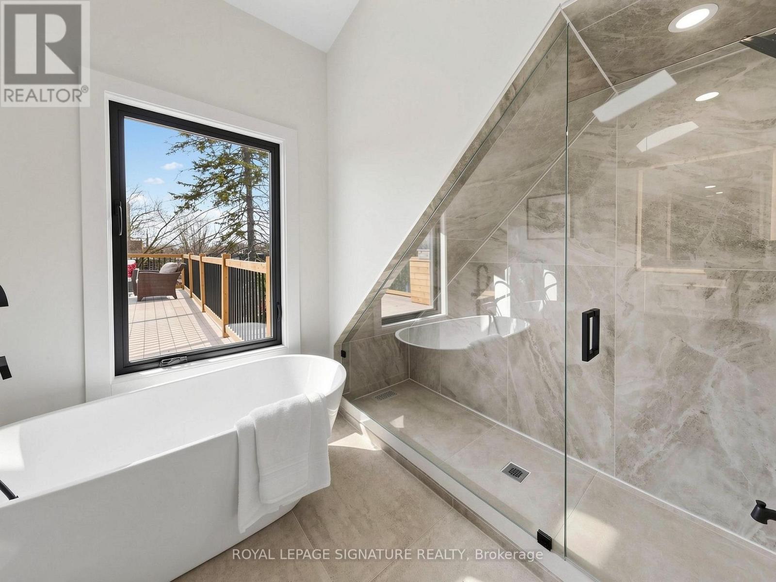 149 Victor Avenue, Toronto (North Riverdale), Ontario  M4K 1A9 - Photo 33 - E12936036