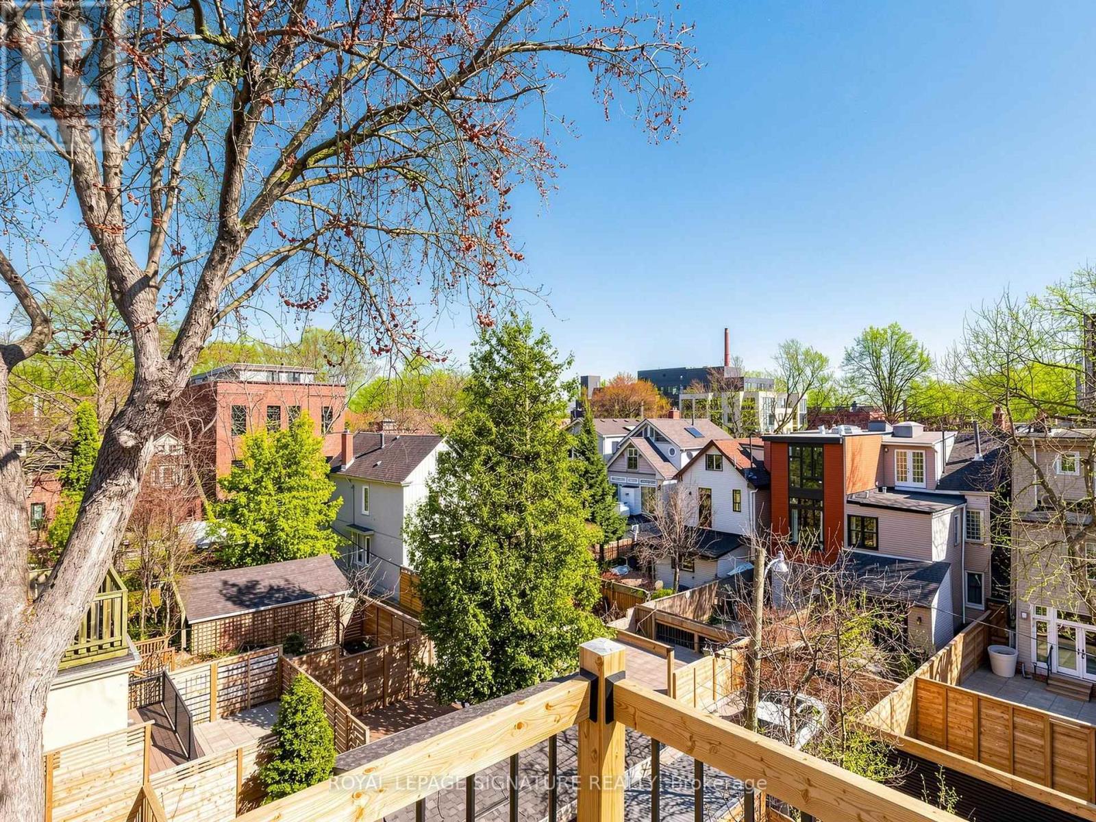 149 Victor Avenue, Toronto (North Riverdale), Ontario  M4K 1A9 - Photo 46 - E12936036