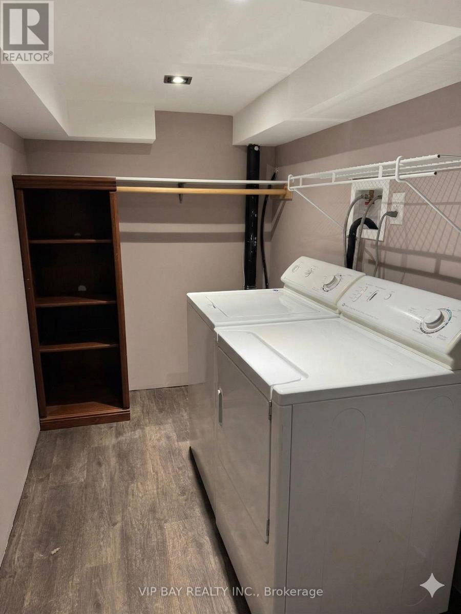 287 Mcbride Crescent, Newmarket, Ontario  L3X 2W3 - Photo 14 - N12936070