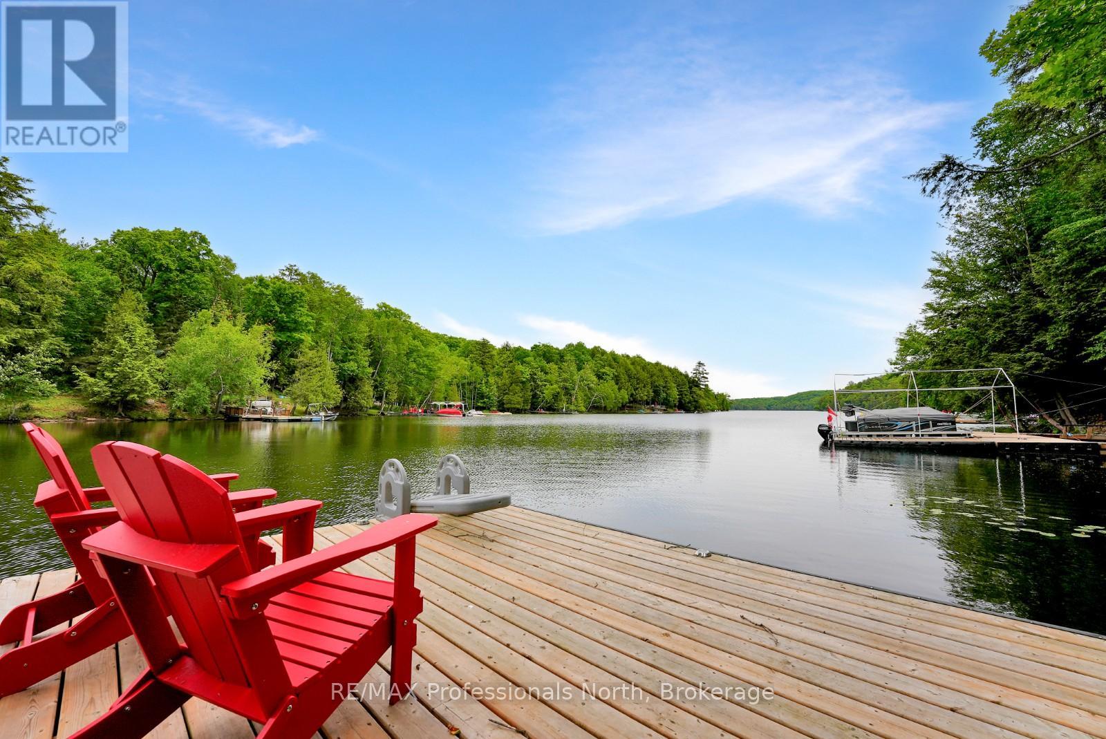 1039 Mink Road, Dysart Et Al (Dysart), Ontario  K0M 1S0 - Photo 2 - X12935962