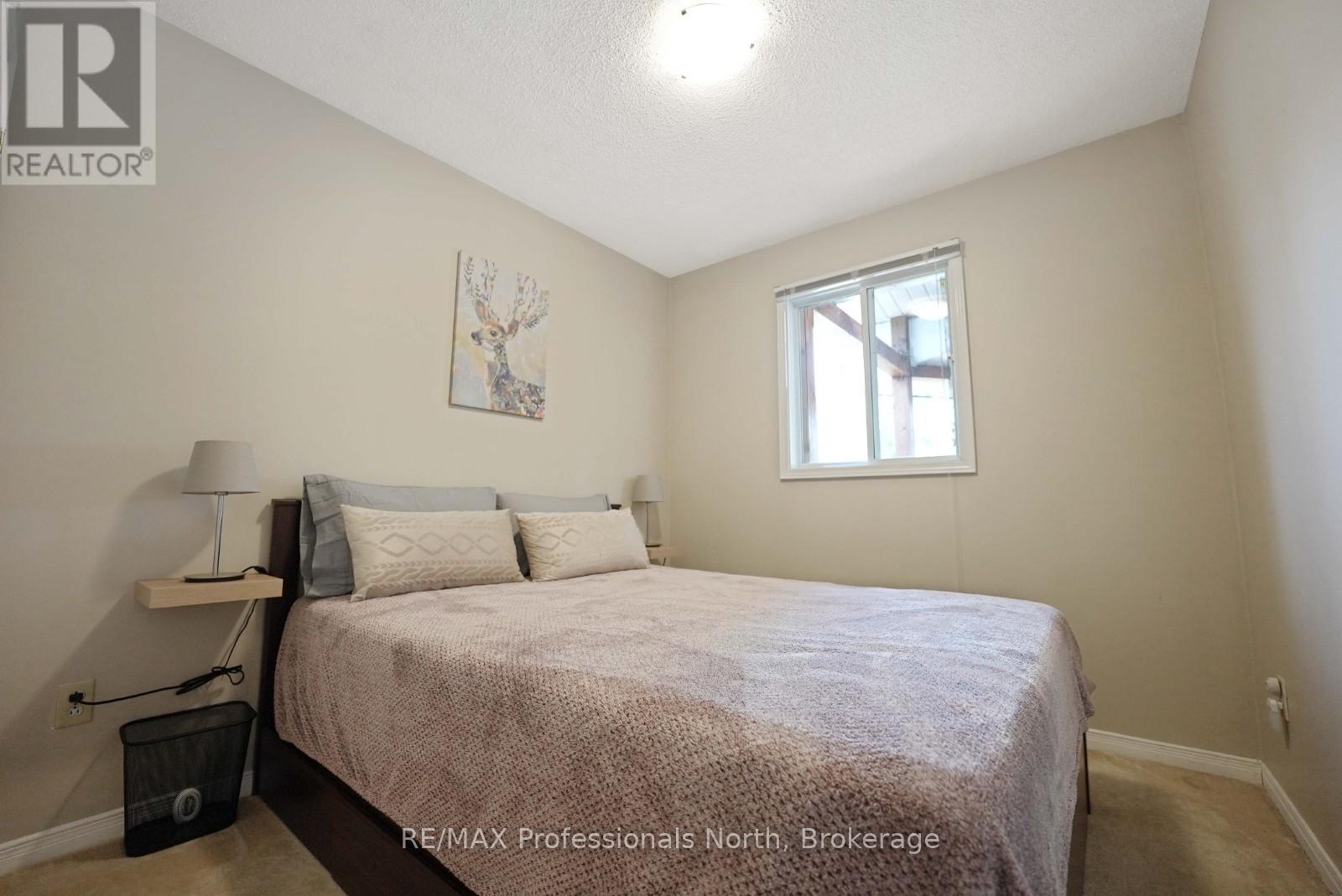 1039 Mink Road, Dysart Et Al (Dysart), Ontario  K0M 1S0 - Photo 26 - X12935962