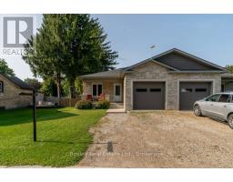 420 VICTORIA STREET, Minto, Ontario