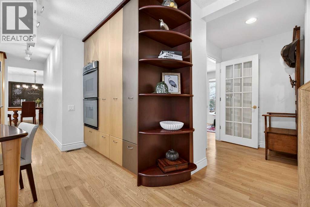 6913 Leaside Drive SW, Calgary, Alberta  T3E 6H6 - Photo 21 - A2286625