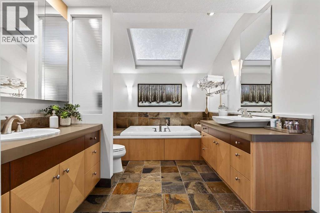 6913 Leaside Drive SW, Calgary, Alberta  T3E 6H6 - Photo 31 - A2286625