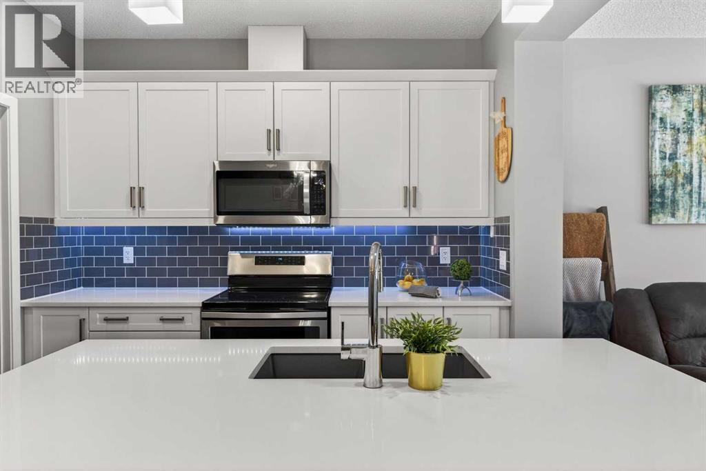 94 Kingfisher Crescent SE, Airdrie, Alberta  T4A 0X6 - Photo 8 - A2293413