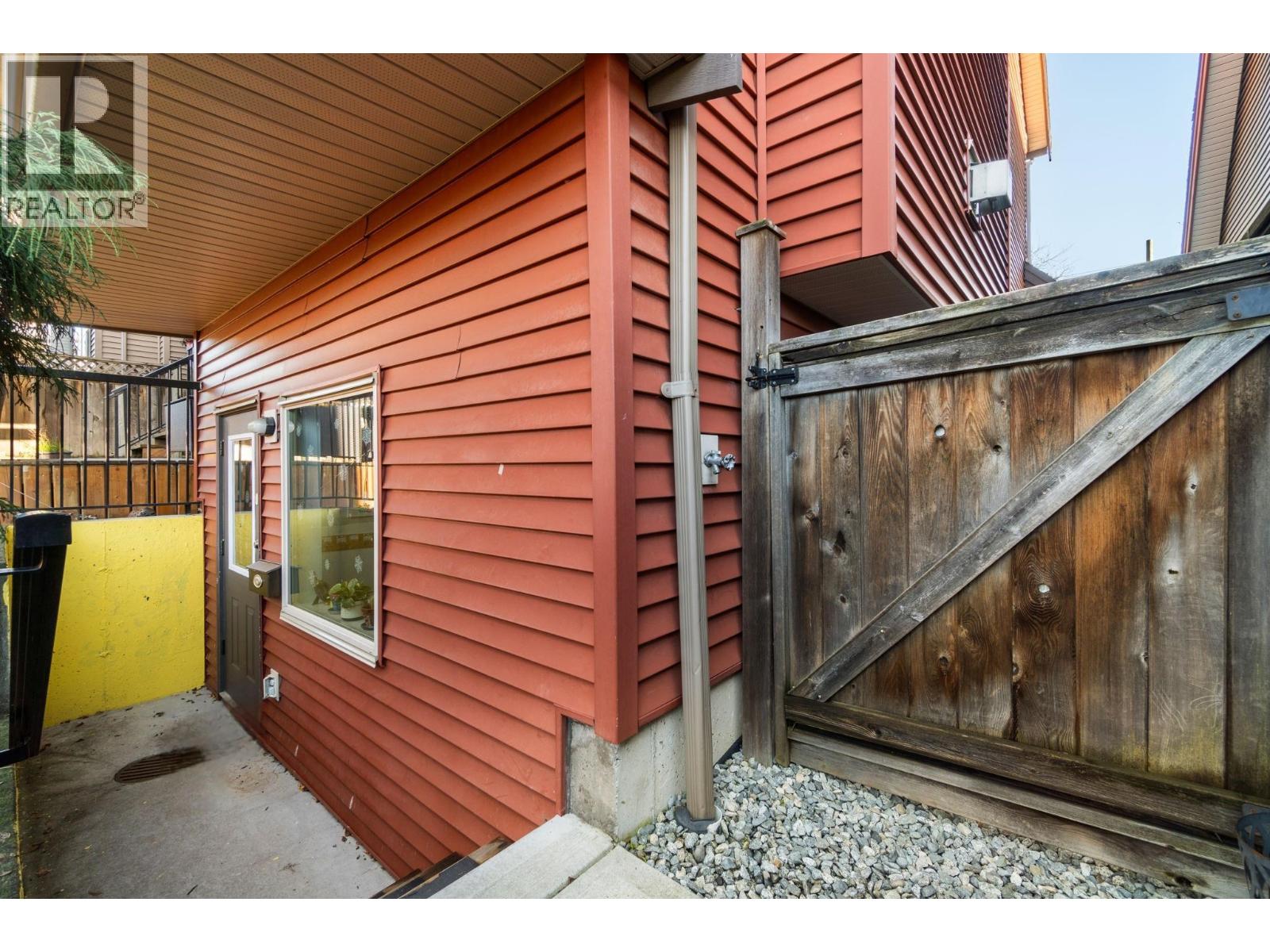 1386 Coast Meridian Road, Coquitlam, British Columbia  V3E 3H1 - Photo 27 - R3104516