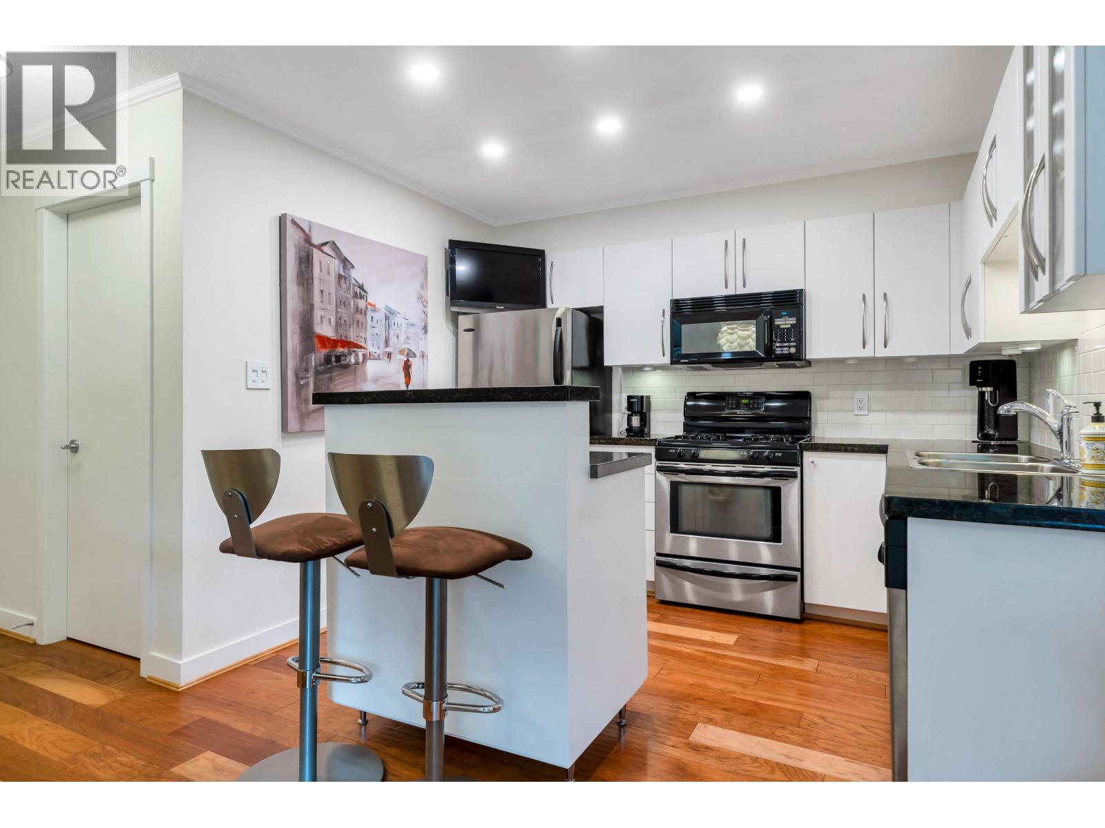 102 736 W 14th Avenue, Vancouver, British Columbia  V5Z 1P9 - Photo 11 - R3104680