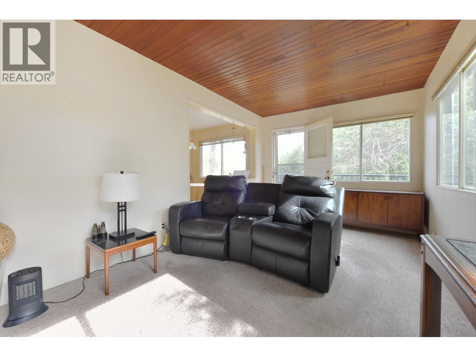 854 Gale Drive, Tsawwassen, British Columbia  V4M 2P5 - Photo 12 - R3104093