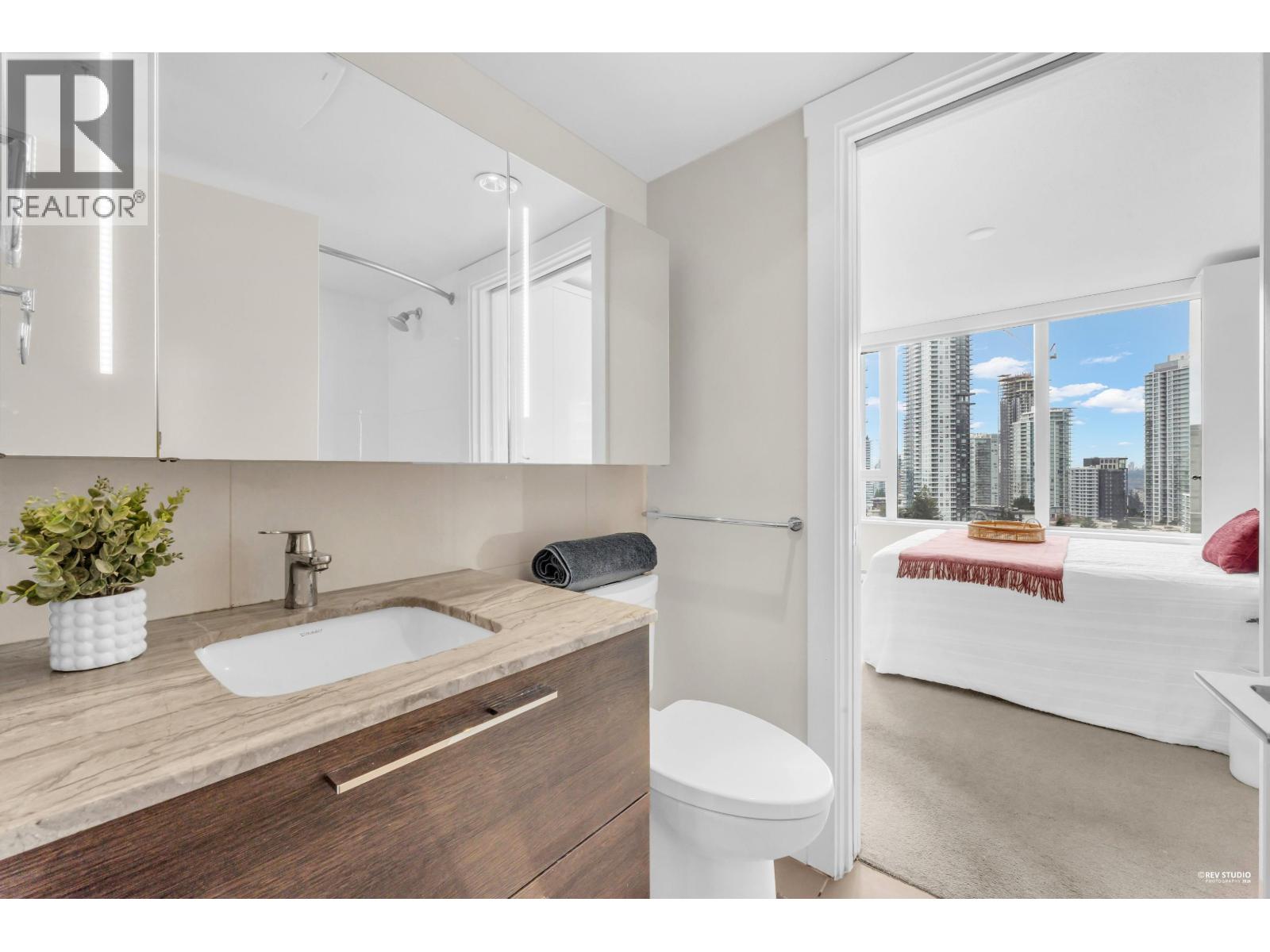 1501 570 Emerson Street, Coquitlam, British Columbia  V3J 0G3 - Photo 13 - R3104103