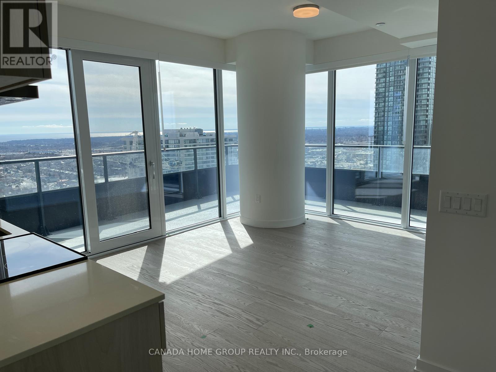 2411 - 448 Burnhamthorpe Road W, Mississauga, Ontario  L5B 0R4 - Photo 6 - W12936074