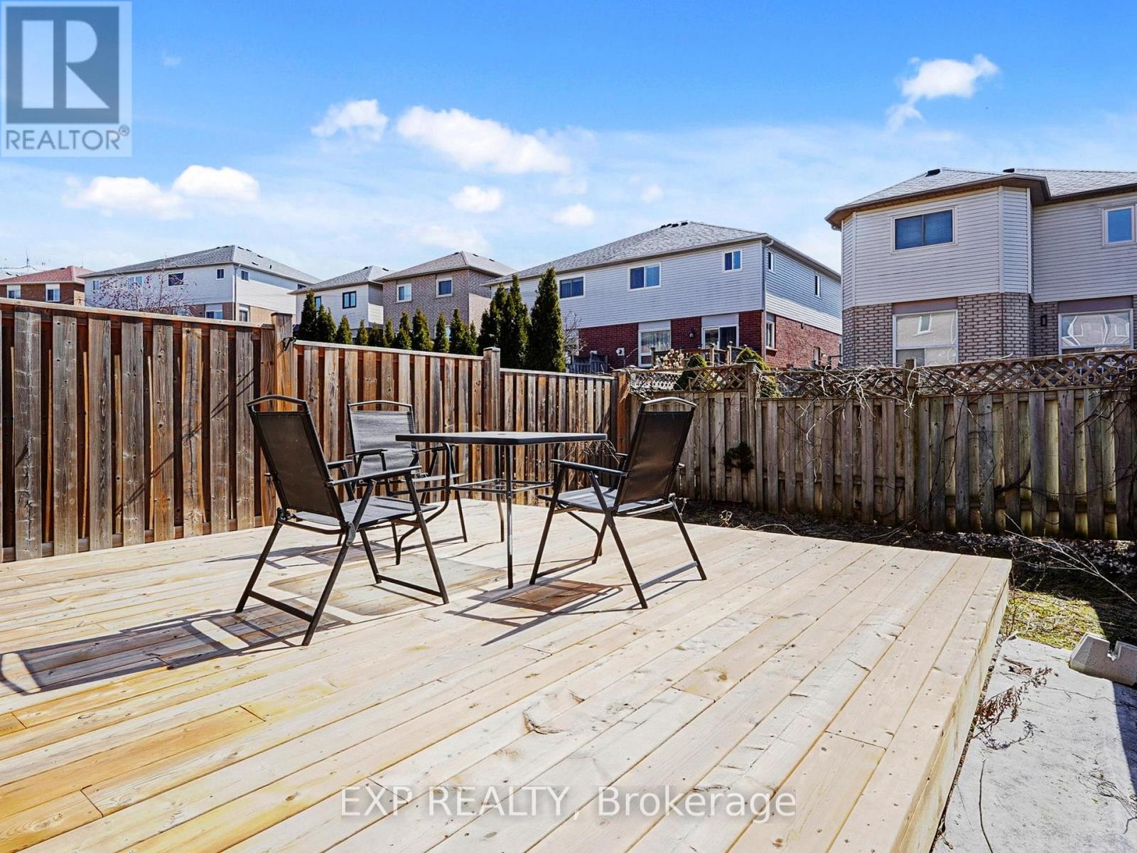 9 Matthewson Avenue, Bradford West Gwillimbury, Ontario  L3Z 3A7 - Photo 36 - N12932184