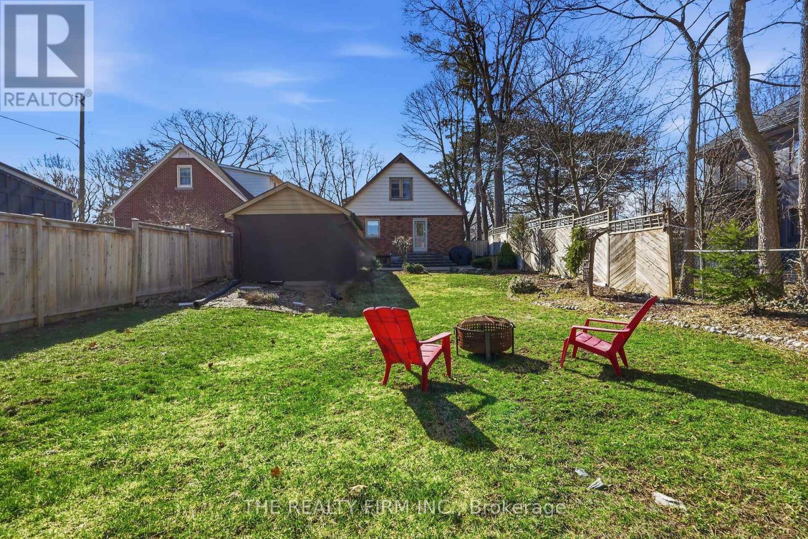 362 Ridout Street S, London South, Ontario  N6C 3Z5 - Photo 44 - X12935324