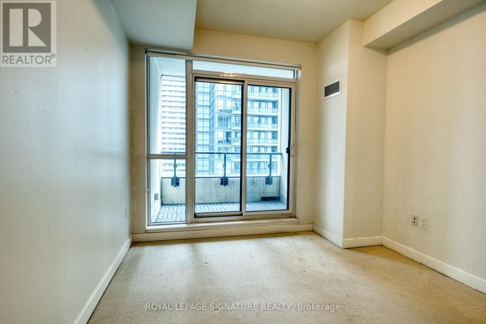 2616 - 4055 Parkside Village Drive, Mississauga, Ontario  L5B 0K8 - Photo 11 - W12928806