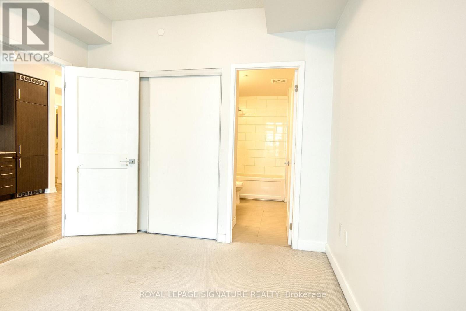 2616 - 4055 Parkside Village Drive, Mississauga, Ontario  L5B 0K8 - Photo 10 - W12928806