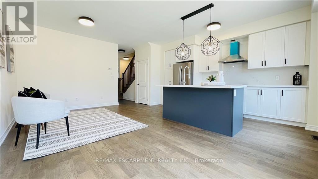 27 Mia Drive, Hamilton, Ontario  L9B 0H8 - Photo 14 - X12935998