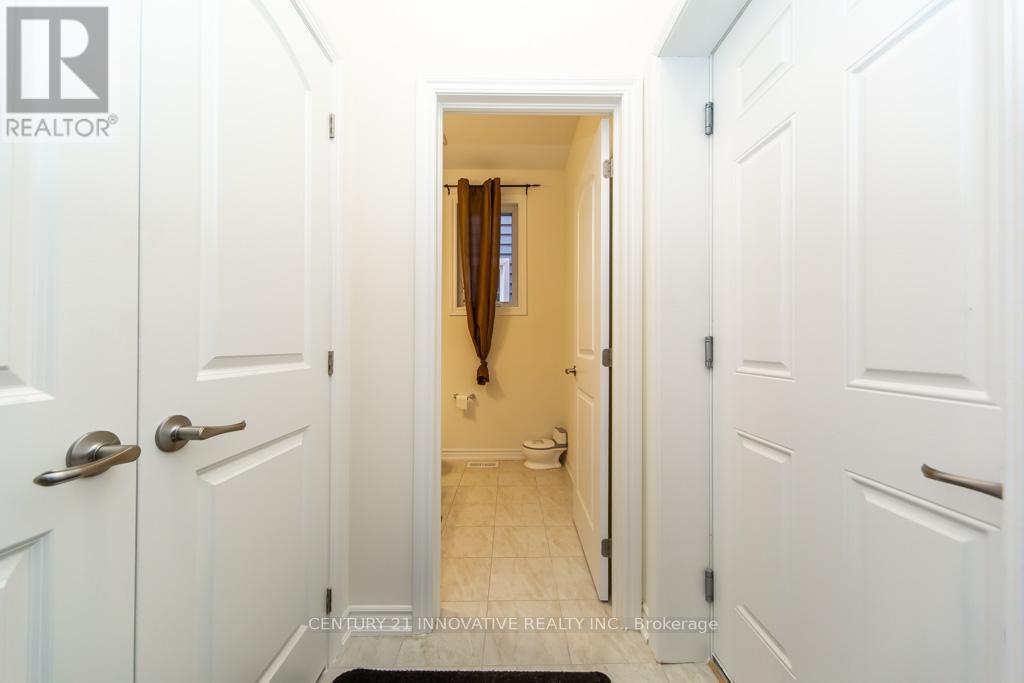 260 Beechwood Forest Lane, Gravenhurst, Ontario  P1P 1A7 - Photo 21 - X12936024