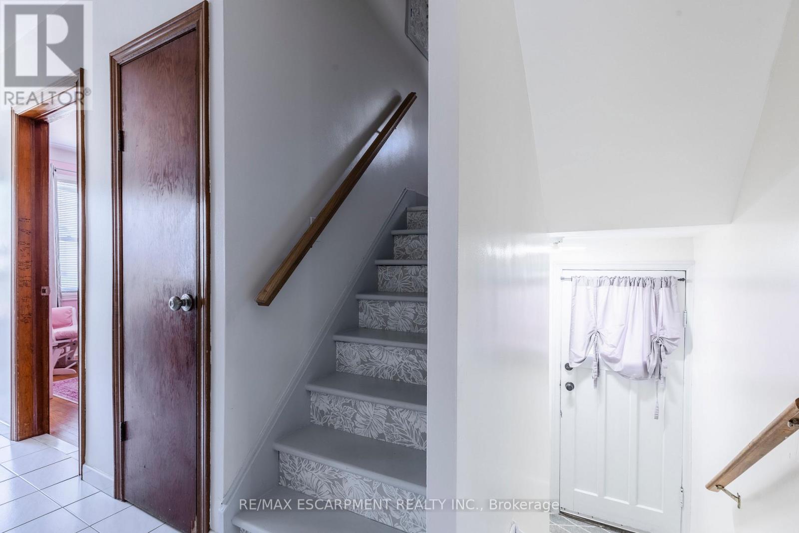 118 Julian Avenue, Hamilton, Ontario  L8H 5R7 - Photo 19 - X12936066