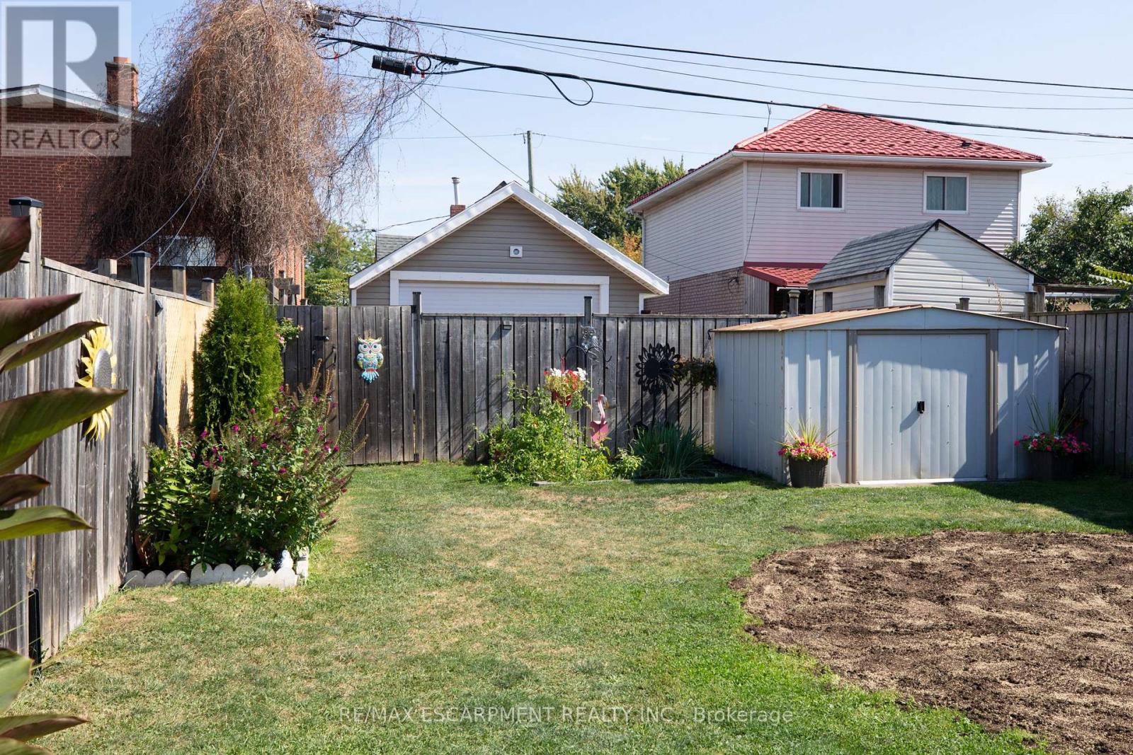 118 Julian Avenue, Hamilton, Ontario  L8H 5R7 - Photo 37 - X12936066