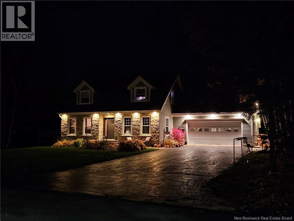 1025 Tamarack, Bathurst, New Brunswick  E2A 4G1 - Photo 3 - NB136023