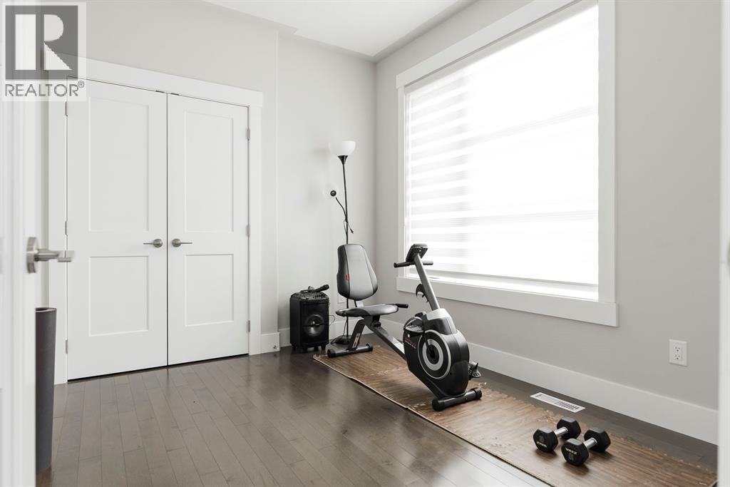 216 Comeau Crescent, Fort Mcmurray, Alberta  T9K 2X6 - Photo 4 - A2271595