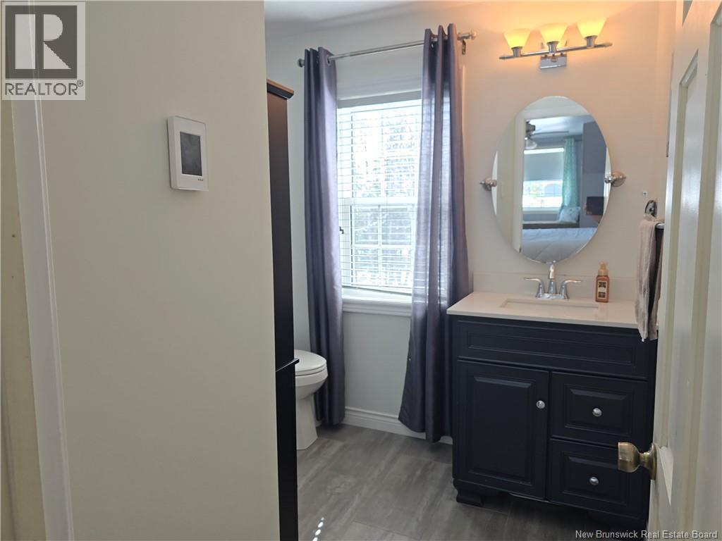 1025 Tamarack, Bathurst, New Brunswick  E2A 4G1 - Photo 28 - NB136023