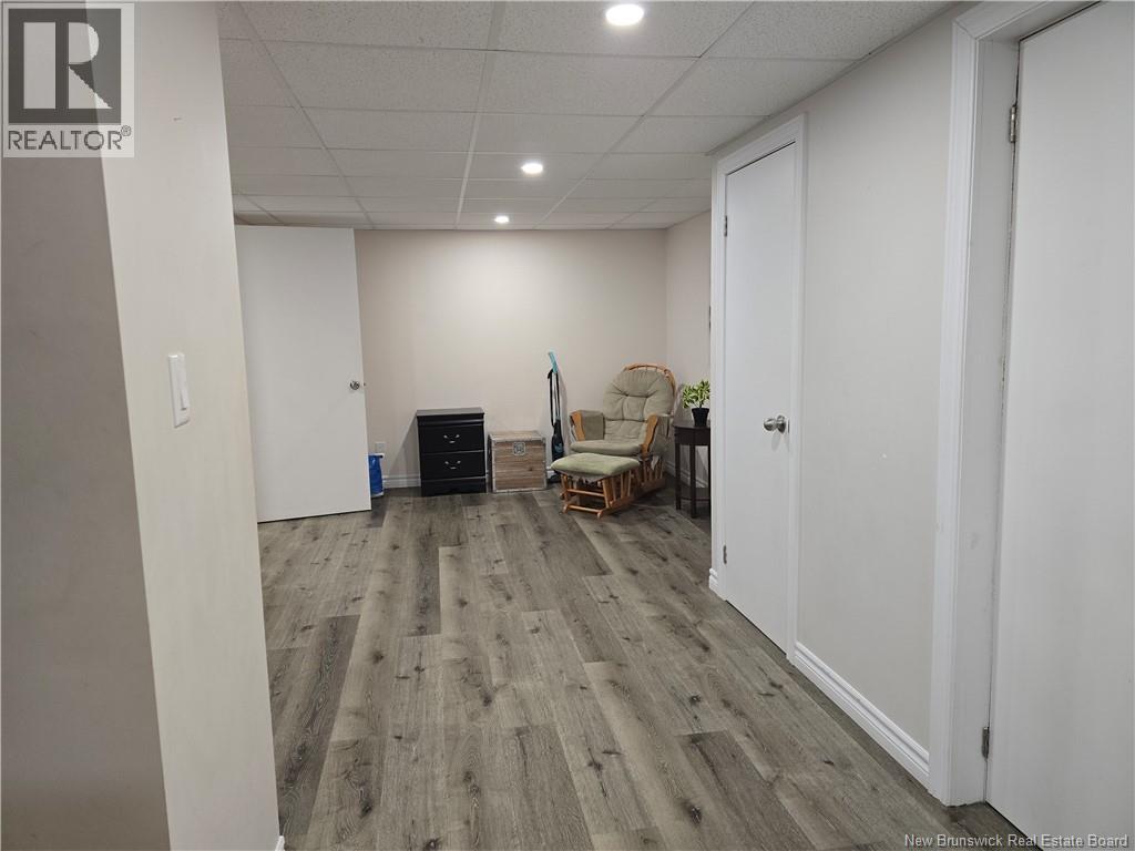 1025 Tamarack, Bathurst, New Brunswick  E2A 4G1 - Photo 40 - NB136023