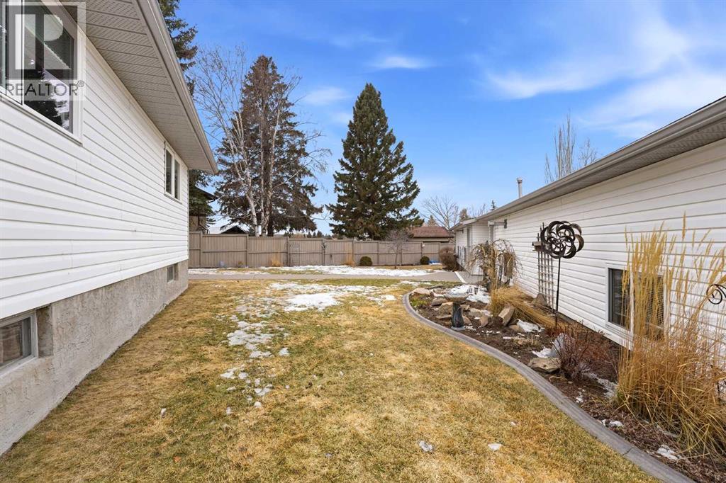 40 Connell Close, Red Deer, Alberta  T4P 2T8 - Photo 10 - A2294329