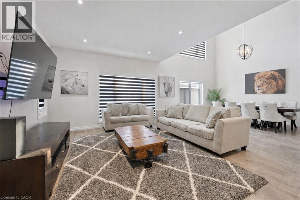 972 Stonecliffe Walk Unit# 18, Kitchener, Ontario  N2P 0K5 - Photo 19 - 40792292