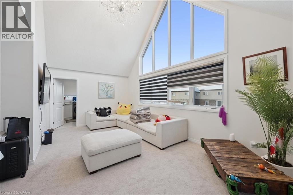 972 Stonecliffe Walk Unit# 18, Kitchener, Ontario  N2P 0K5 - Photo 32 - 40792292