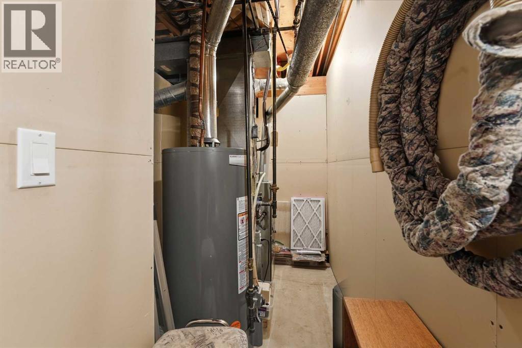 40 Connell Close, Red Deer, Alberta  T4P 2T8 - Photo 34 - A2294329