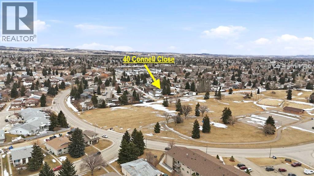 40 Connell Close, Red Deer, Alberta  T4P 2T8 - Photo 6 - A2294329